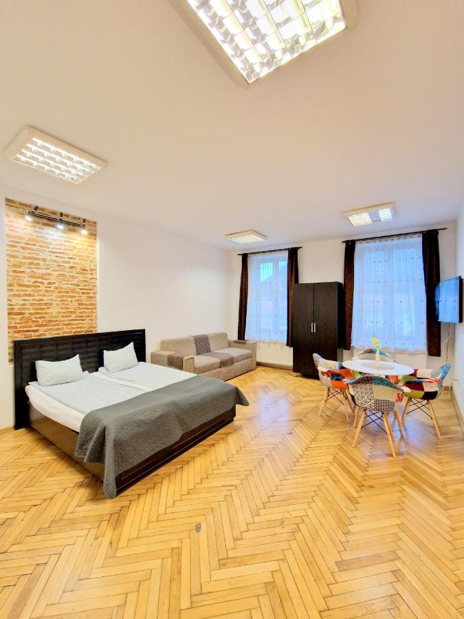 Key Apartments In Main Square Braszów Zewnętrze zdjęcie